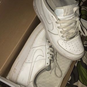 Nike Air Force 1 used no rips still good